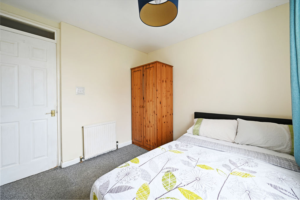 Broomspring Lane